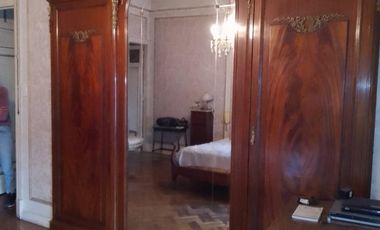 Petit hotel en venta en Caballito