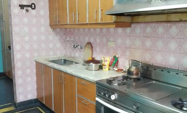 Petit hotel en venta en Caballito