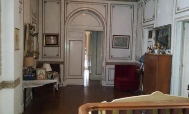 Petit hotel en venta en Caballito