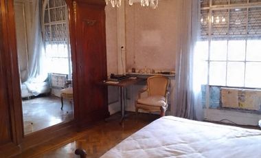 Petit hotel en venta en Caballito