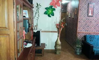Departamento en venta - 2 dormitorios 1 baño - 70mts2 - Banfield