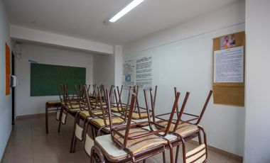 Edificio Comercial , 1200 m2,  para educación, oficinas, consultorios, Centro de Neuquén