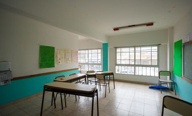 Edificio Comercial , 1200 m2,  para educación, oficinas, consultorios, Centro de Neuquén