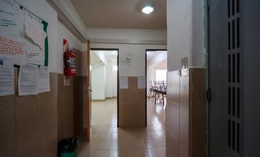 Edificio Comercial , 1200 m2,  para educación, oficinas, consultorios, Centro de Neuquén