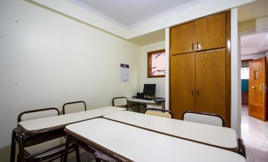 Edificio Comercial , 1200 m2,  para educación, oficinas, consultorios, Centro de Neuquén