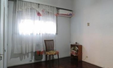 PH en venta - 2 dormitorios 1 baño - 176mts2 - Mataderos