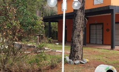Casa de cuatro ambientes con Piscina en Barrio Privado Los Ombues, Florencio Varela a la Venta