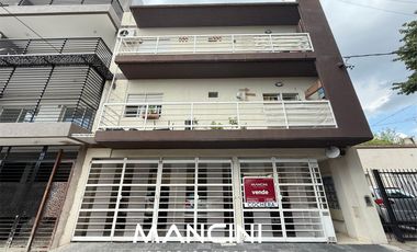 Cochera cubierta en venta -  Villa Ballester - financiacion hasta el 50%.