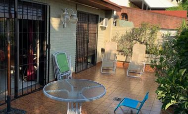 Venta PH 7 Amb.  en Flores  - Muy Buen Estado Con cochera, patio y parrilla