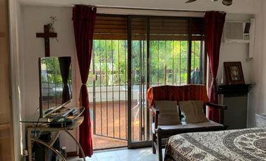 Venta PH 7 Amb.  en Flores  - Muy Buen Estado Con cochera, patio y parrilla