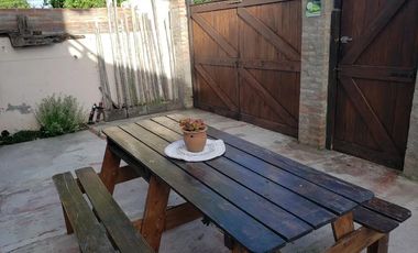 Casa en venta - 6 Dormitorios 3 Baños - Cocheras - 208Mts2 - Mar del Tuyú
