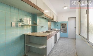 Casa en Barrio Parque Bernal