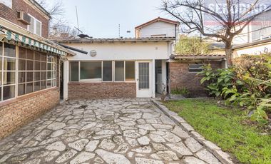 Casa en Barrio Parque Bernal