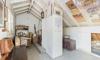 Casa en Barrio Parque Bernal