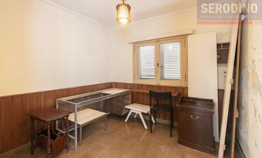 Casa en Barrio Parque Bernal