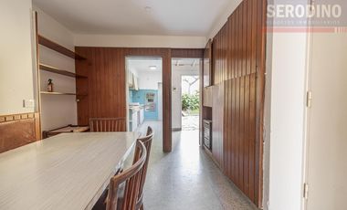 Casa en Barrio Parque Bernal