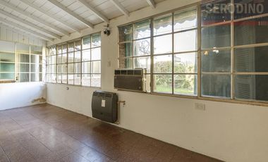 Casa en Barrio Parque Bernal