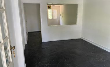 Lindisima oficina en complejo de oficinas y locales en Lomas de San Isidro
