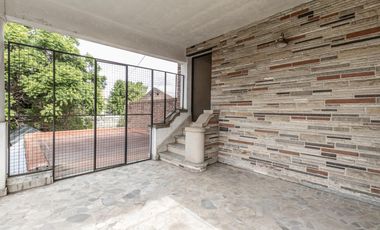 Edificio Comercial en Quilmes oeste a media cuadra de Andres Baranda