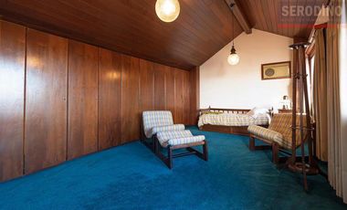 Chalet de 5 ambientes con parque