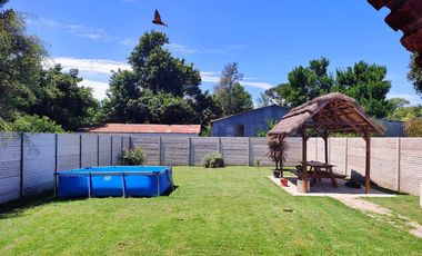 Casa con local a la venta en Gobernador Ugarte, 25 de Mayo.