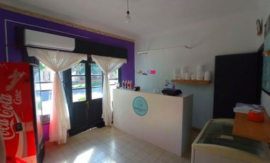 casa con local a la venta en  Gobernador Ugarte, 25 de Mayo.