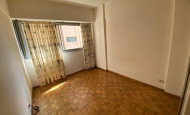 DEPARTAMENTO 2 AMBIENTES C/COCHERA  QUILMES CENTRO