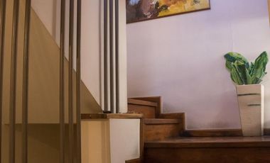 Casa Céntrica con Salón Comercial