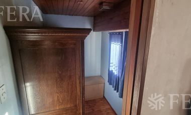 Venta de casa 4 ambientes con cochera en Villa Dominico