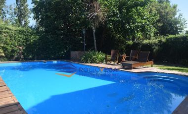 Casa en  alquiler en Country Banco Provincia