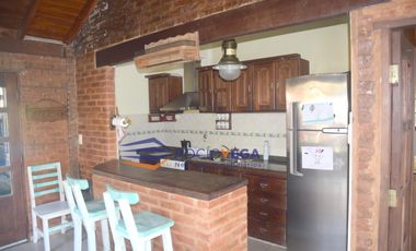 Casa en  alquiler en Country Banco Provincia