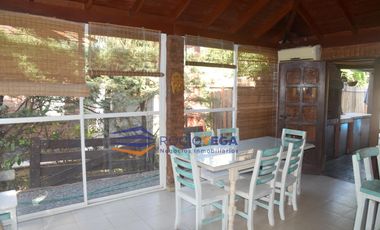 Casa en  alquiler en Country Banco Provincia