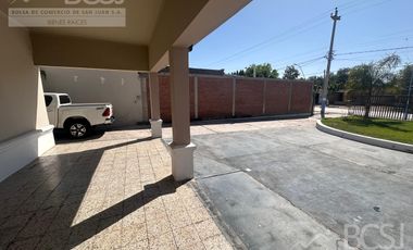 Casa en Albardon
