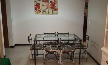 Departamento tres ambientes con cochera a la venta en Sarandi