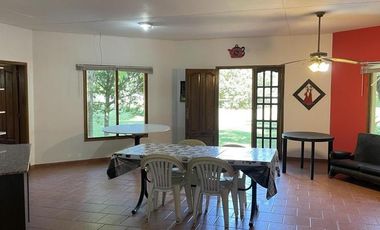 Casa de Campo con Piscina en Colón Entre Ríos