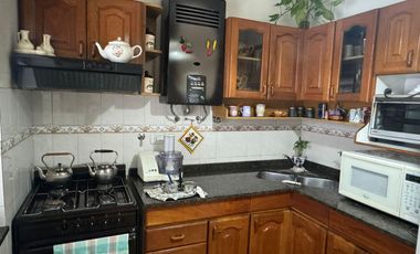 VENDE Departamentos en Barrio Cofico