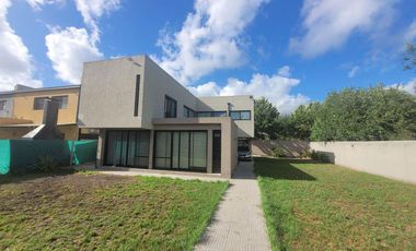 Casa - Manuel B Gonnet