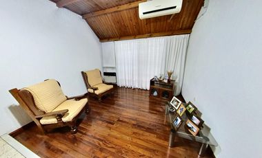 Casa en Friedrichs al 700, Llavallol
