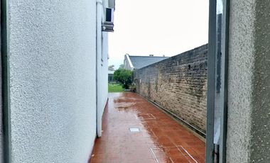 Casa en Friedrichs al 700, Llavallol
