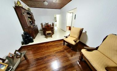 Casa en Friedrichs al 700, Llavallol