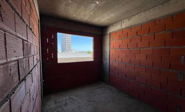 Departamento tres ambientes a la venta en Wilde Centro