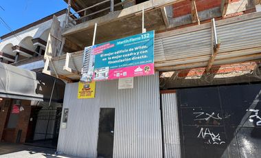Departamento tres ambientes a la venta en Wilde Centro