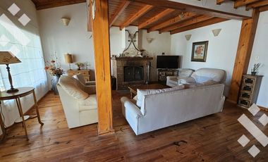 VENTA: Casa  5 DORMITORIOS en  CLUB VILLA MARI MENUCO - NEUQUEN