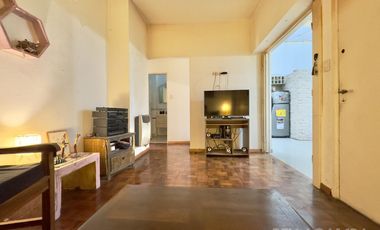 DEPARTAMENTO EN PLANTA BAJA CON PATIO 3 AMB APTO CRÉDITO Y PROFESIONAL