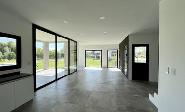 CASA, VENTA, SAN MATIAS, AREA 4, LOTE AL 900