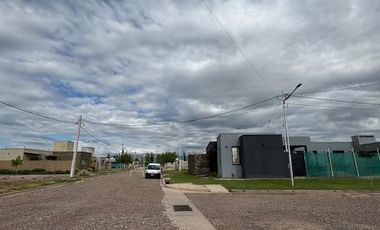 Terreno en  Venta - Barrio Privado Ampros VII - Maipú