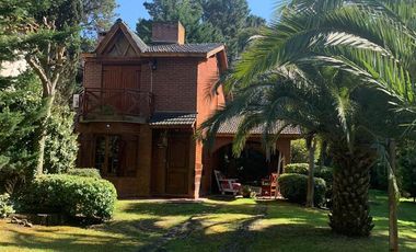 Alquiler Casa en  3 ambientes en Costa del Este