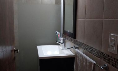 Casa en venta 3 dormitorios y cochera