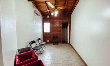 Edificio Comercial en venta - 7 Consultorios 3 Dormitorios 7 Baños - 428Mts2 - Berisso