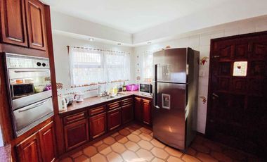Edificio Comercial en venta - 7 Consultorios 3 Dormitorios 7 Baños - 428Mts2 - Berisso
